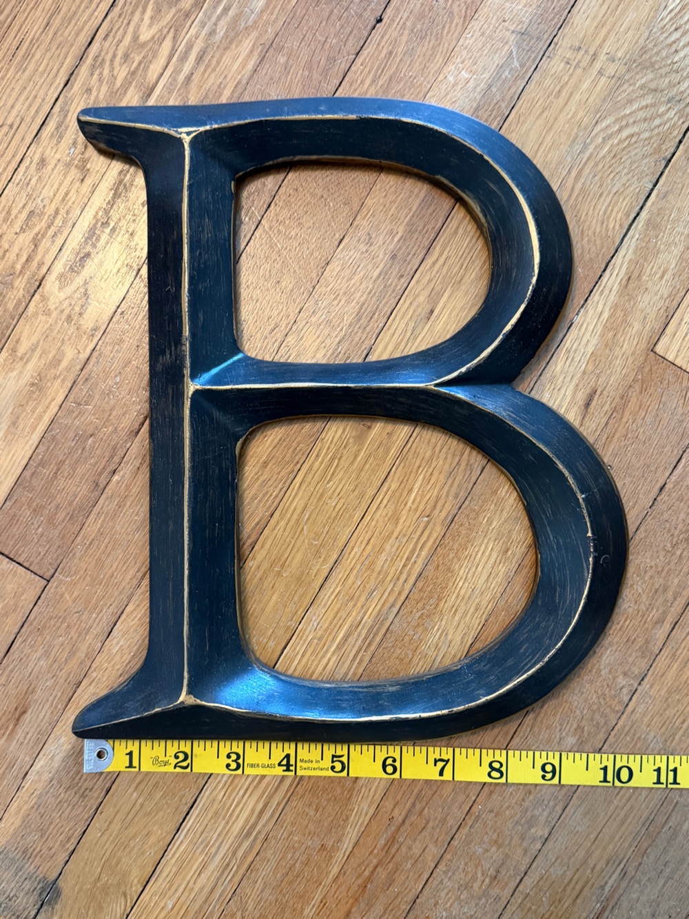 Large Decorative Letter B - Distressed Black with Gold Edges - Picture 3 of 5